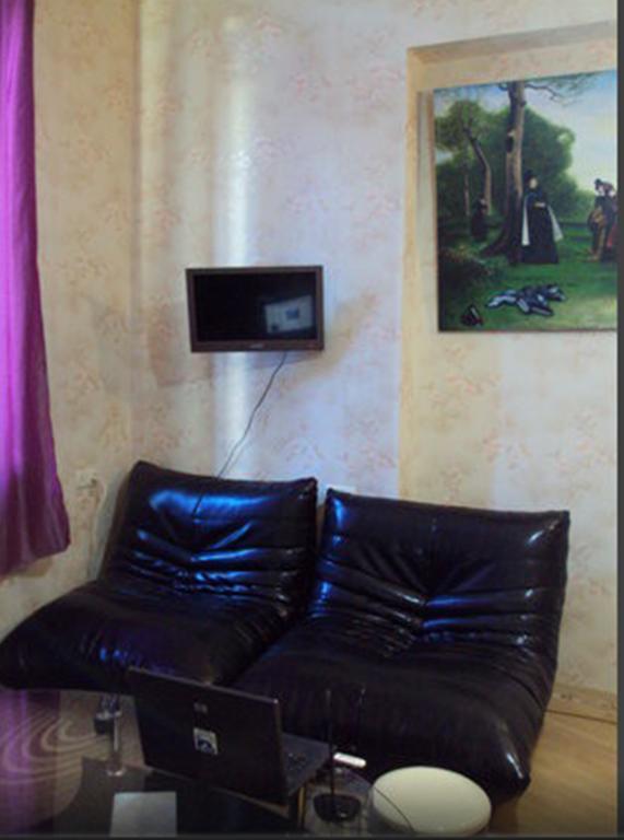 Evrika Apartments On Rustaveli Avenue Tbilisi Room photo
