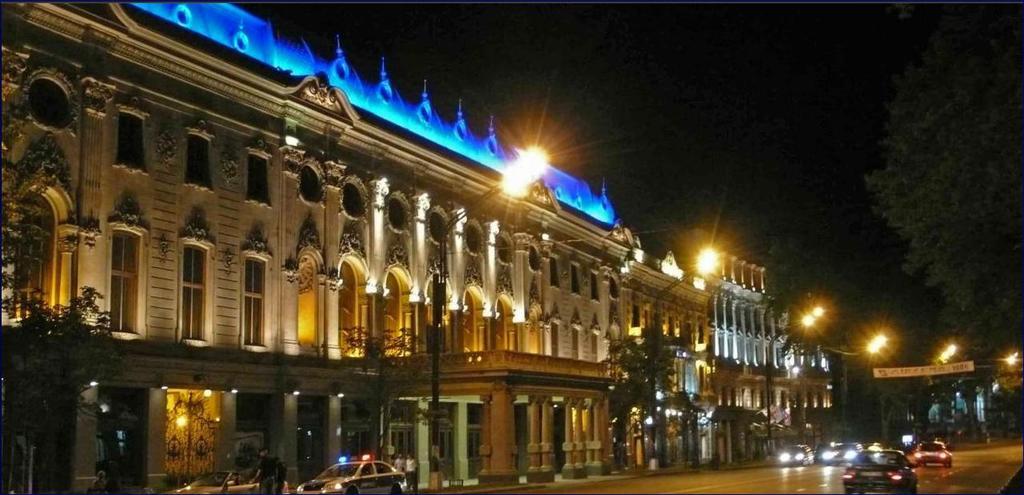 Evrika Apartments On Rustaveli Avenue Tbilisi Exterior photo